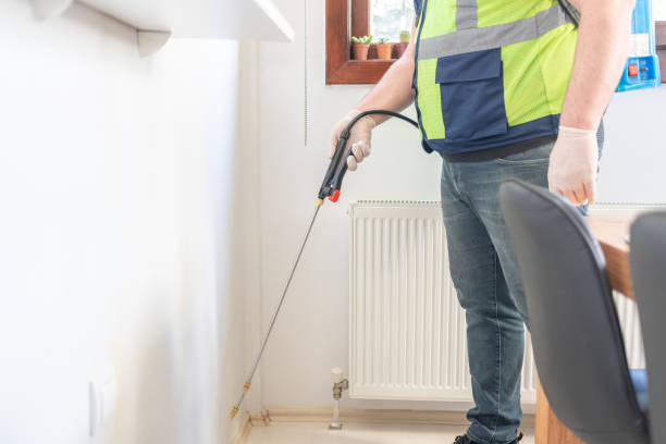 Best Mosquito Control Services  in Melville, NY